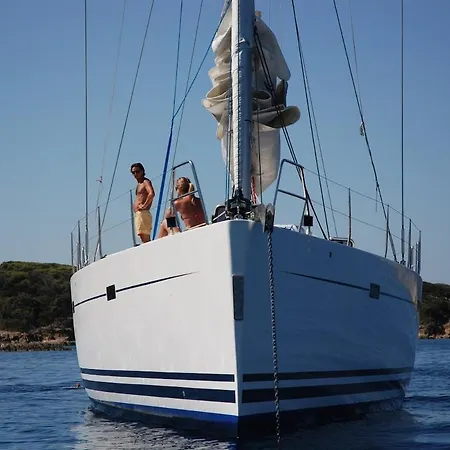 Imagine Hyeres